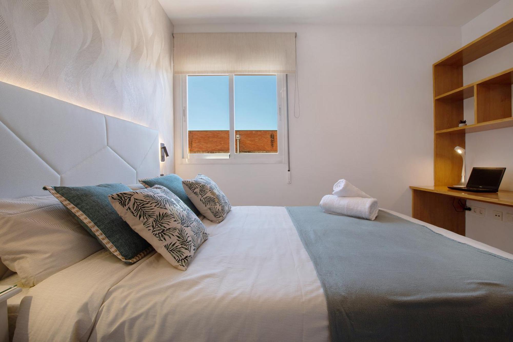 Apartamento Carlos Haya Малага Экстерьер фото